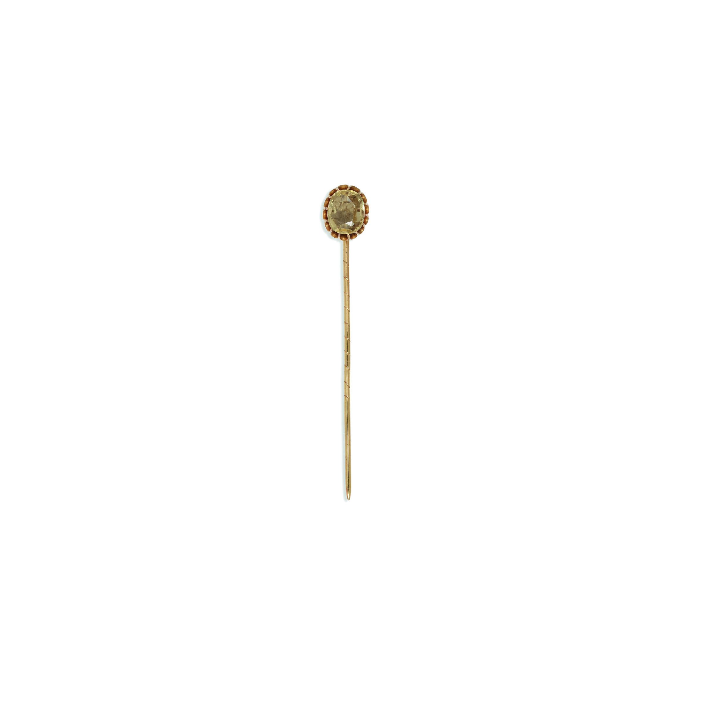 GOLDEN TIE PIN 02