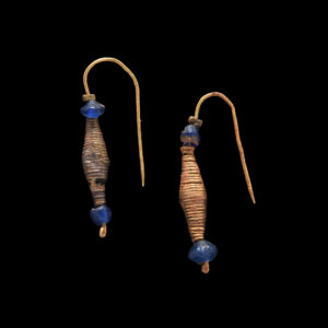 PAIRE DE BOUCLES D’OREILLES