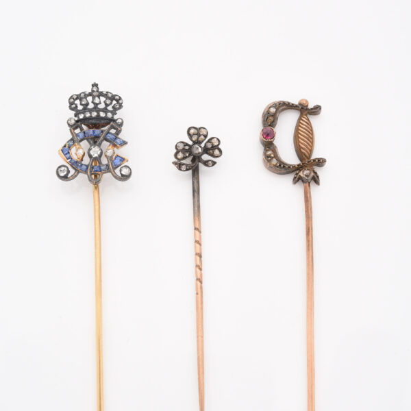 ENSEMBLE DE 4 ÉPINGLES DE CRAVATE : – Image 2