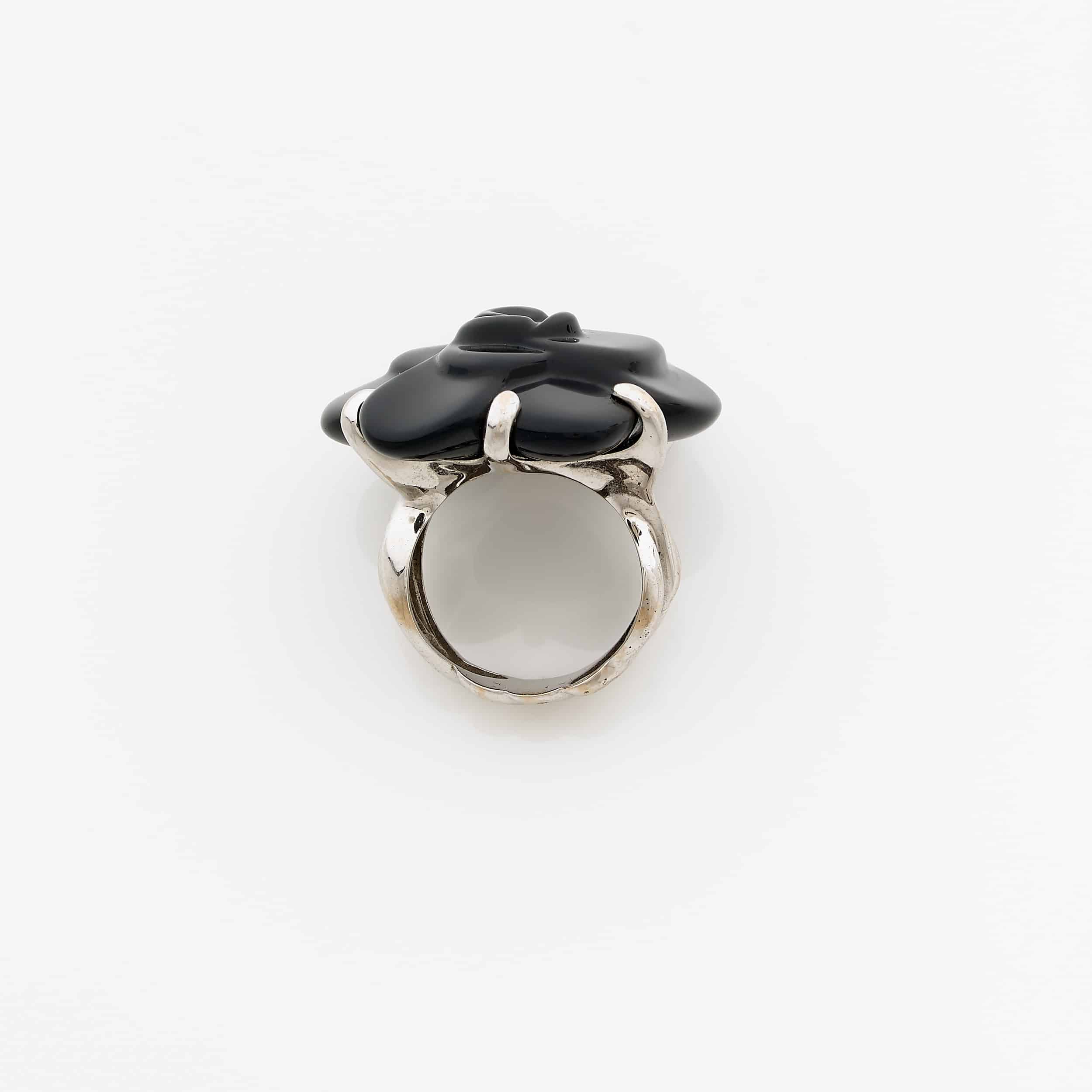 Anillo camelia chanel discount precio