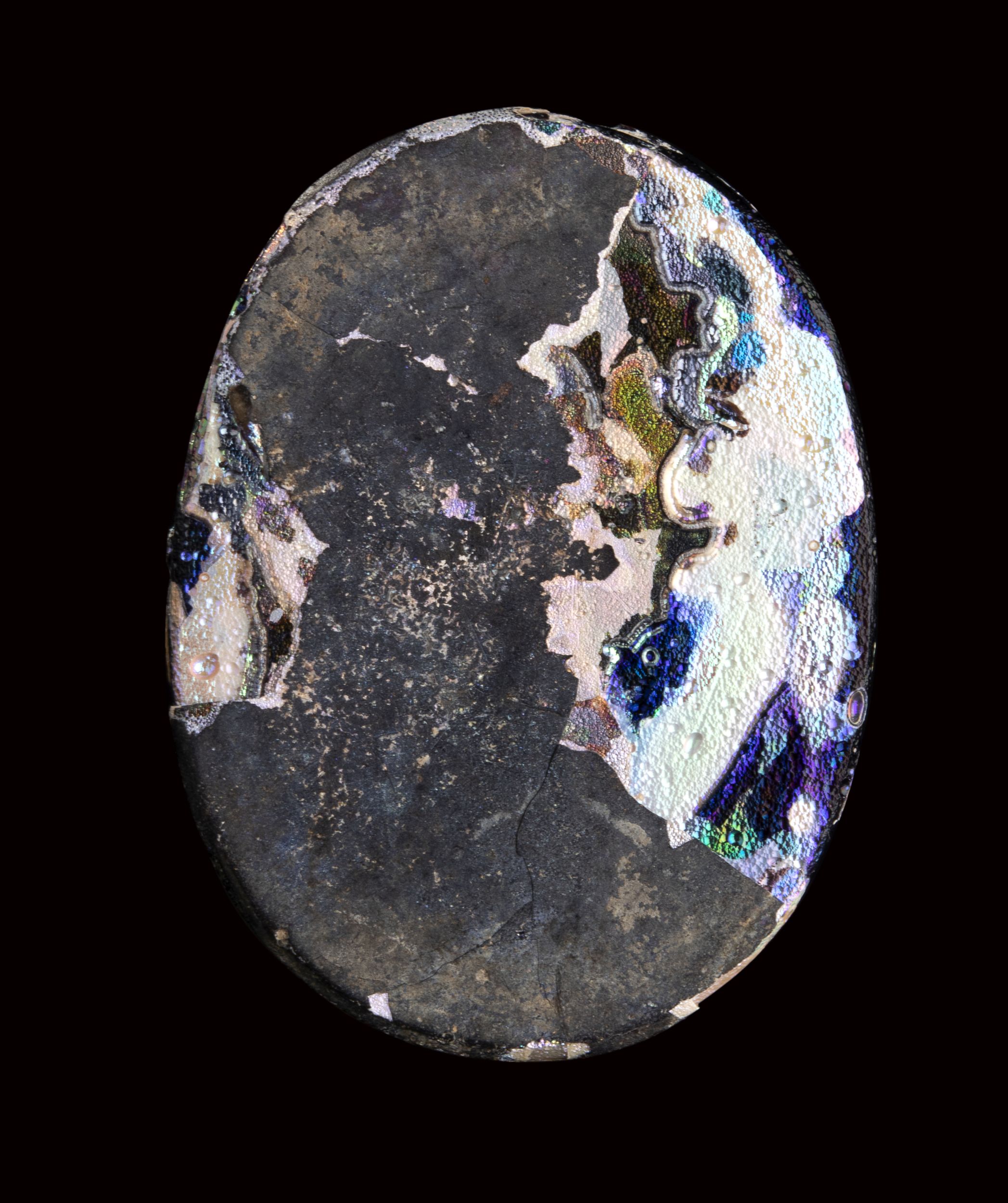 ELEMENT DE PENDENTIF EN PATE DE VERRE – Image 3