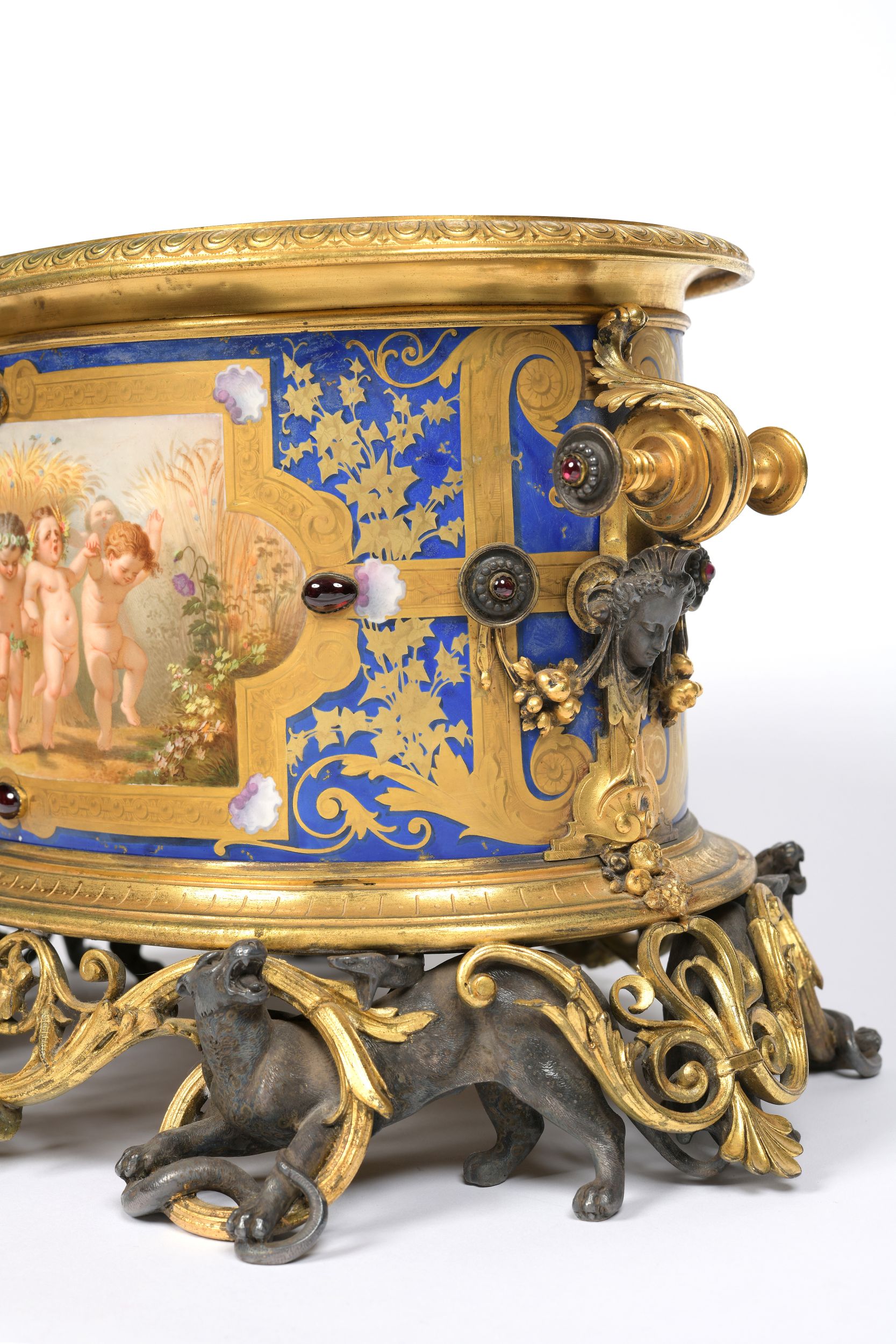 Jardinière en porcelaine de Sèvres – Image 5
